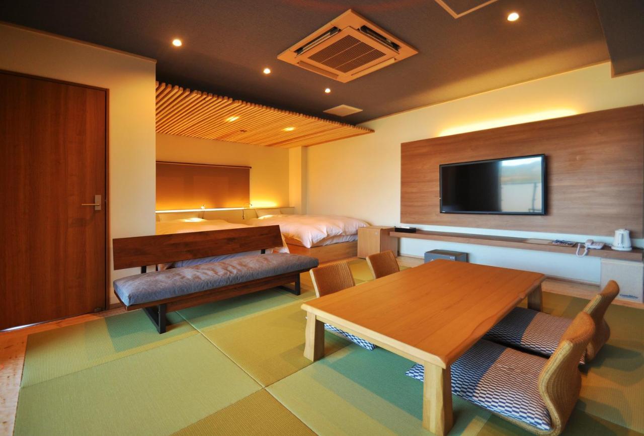 Hotel Koyokaku à Ureshino Extérieur photo